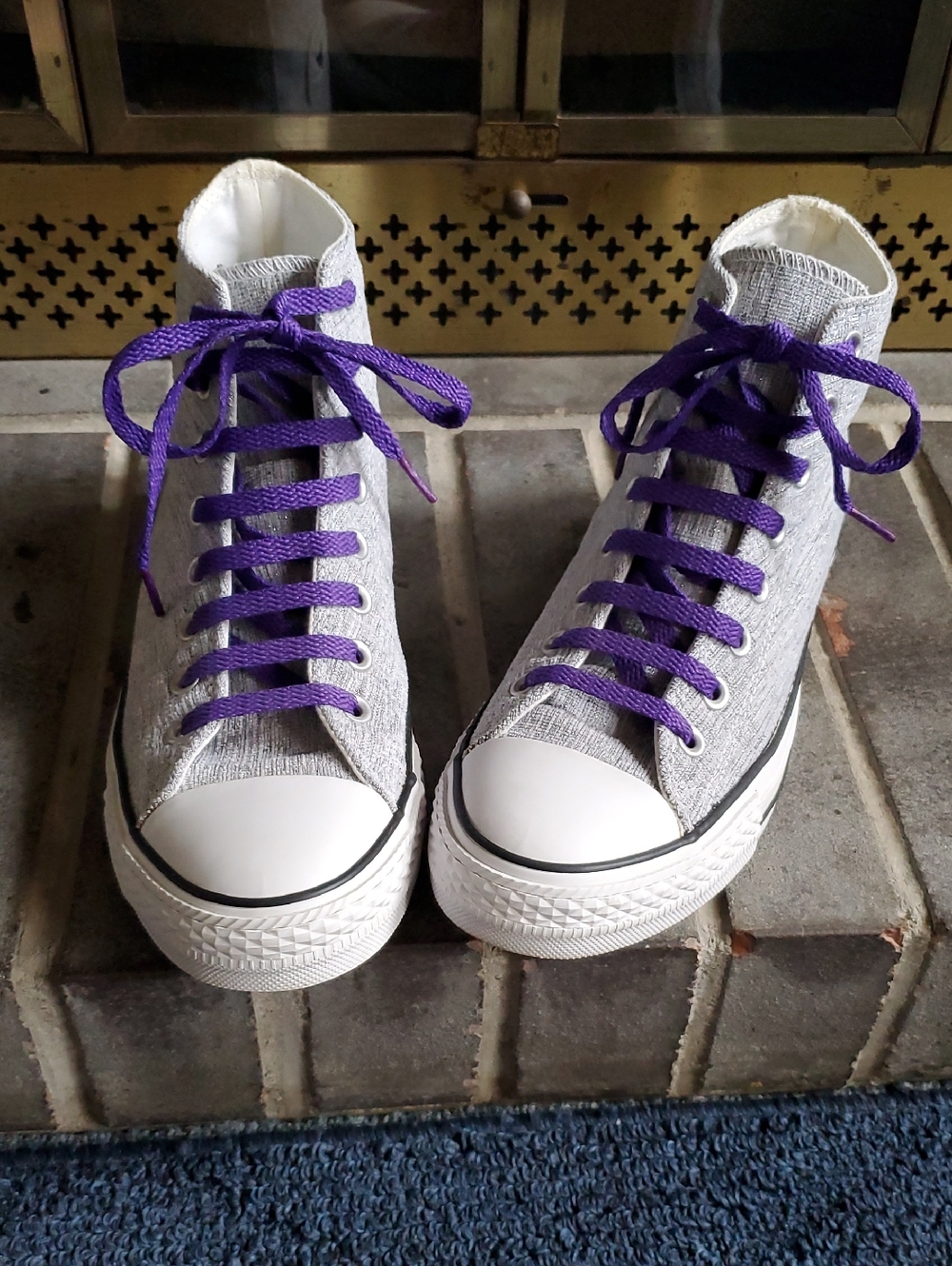 Converse All Star Chuck Taylor Womens Silver Gray High Top Sneakers Sz 10